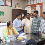 कॉल मी सर्विस का ठेका निरस्त कराने मान. स्वास्थ्य मंत्री से मिला छ.ग. प्रदेश स्वास्थ्य कर्मचारी संघ